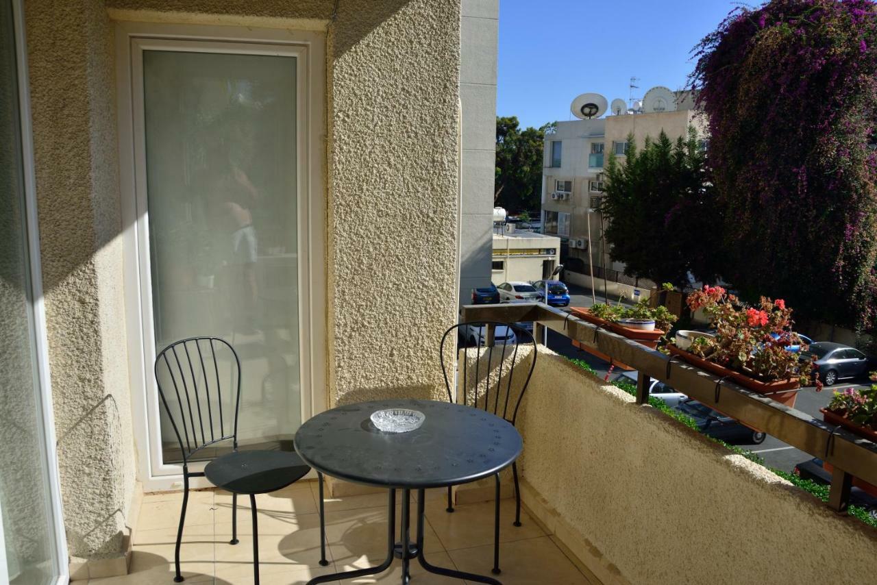 50 Meters To The Beach 3 Bedroom Appartment Limassol Exterior photo